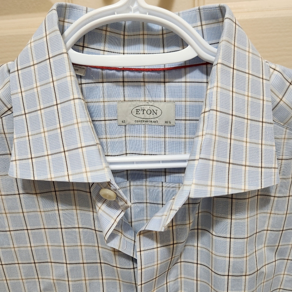 Eton dressed shirt, contemporary fit, in like new condition !